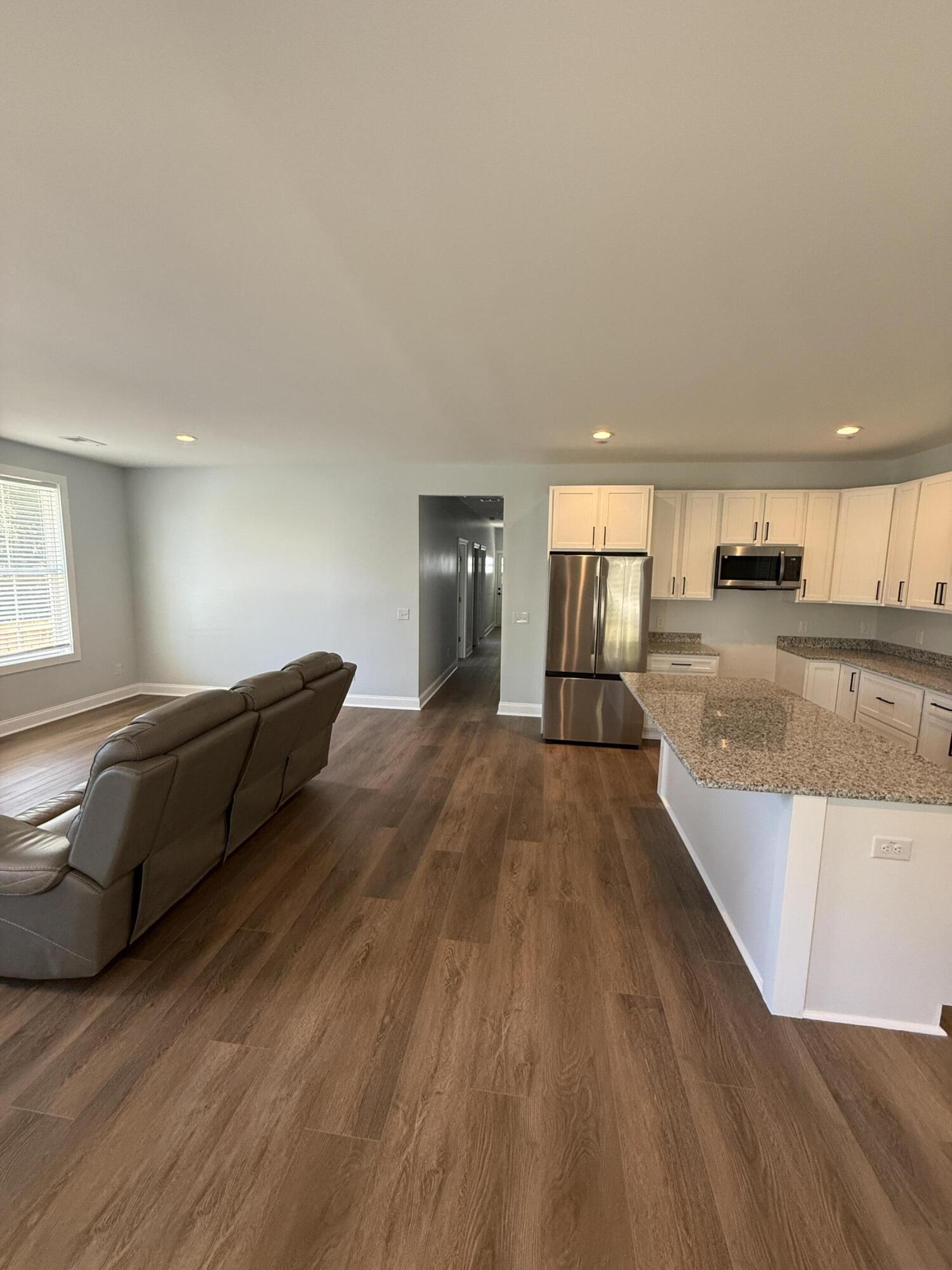 677-679 State Rd S-10-384 Johns Island, SC 29455 - Photo 10 of 32 IMG_1372