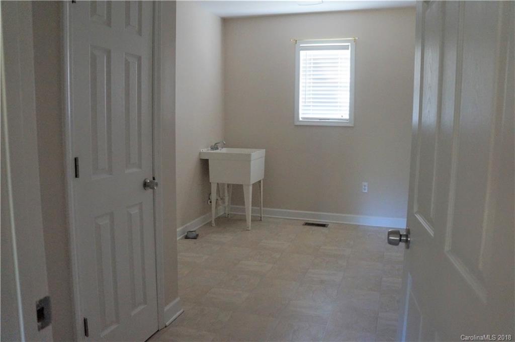 349 Pitts Road Catawba, SC 29704 - Photo 9 of 15