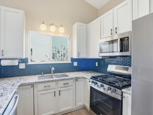 $350,000 | 3422 Herrington Drive, Holly, MI 48442