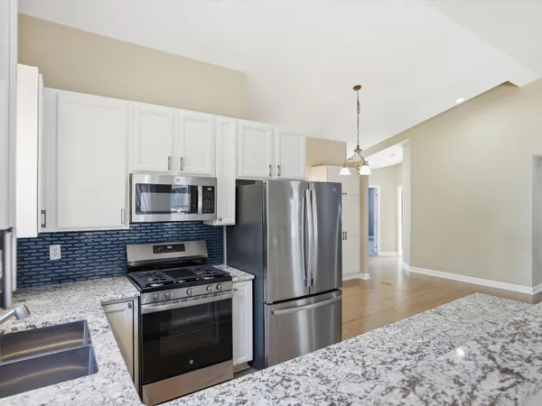 $350,000 | 3422 Herrington Drive, Holly, MI 48442