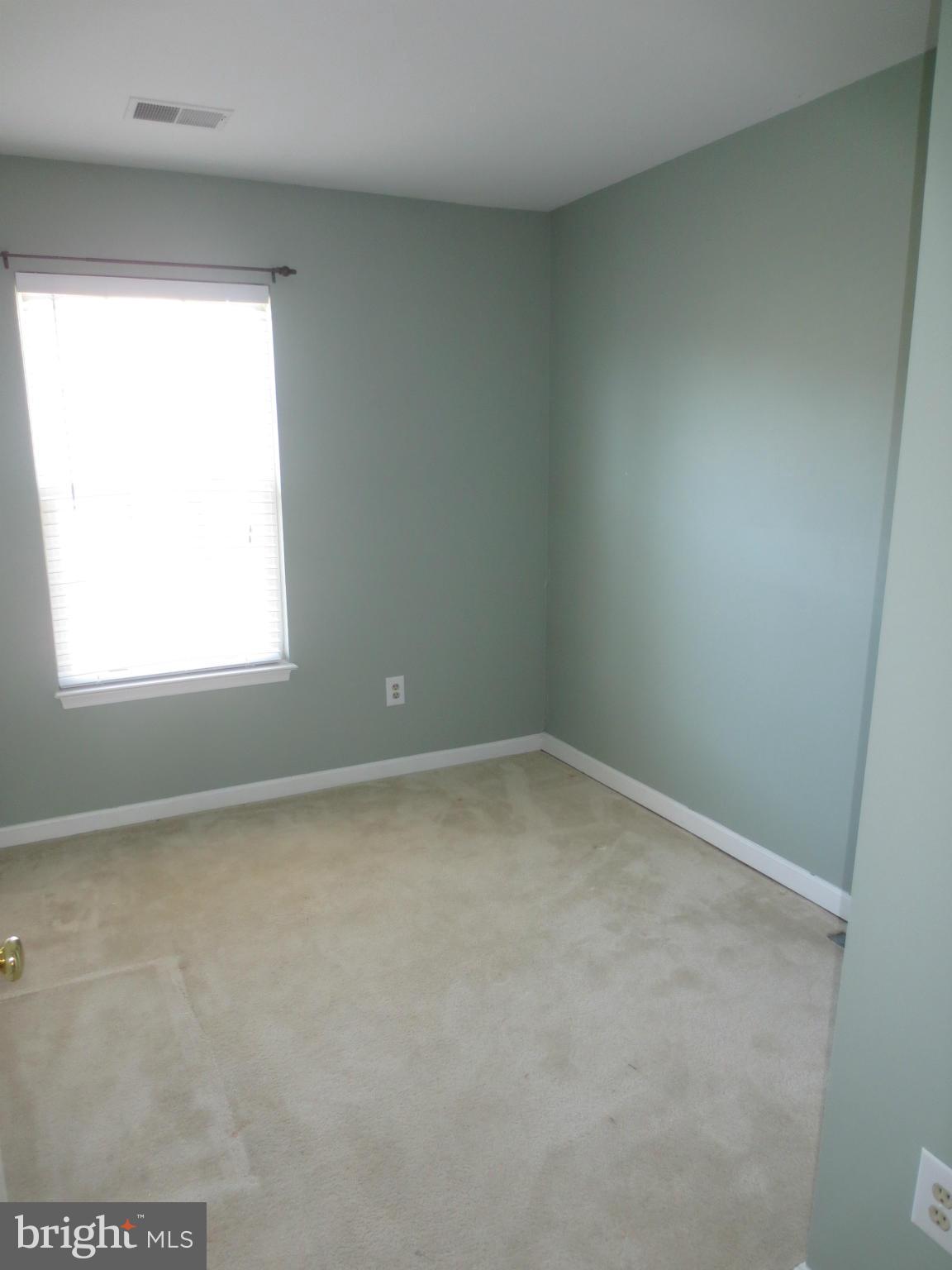 43550 Blacksmith Square Ashburn, VA 20147 - Photo 22 of 26 Bedroom (Master)