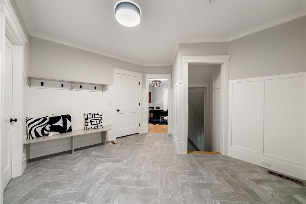 3 Whisper Way Hopkinton, MA 01748 - Photo 11 of 24 a view of a livingroom with a couch