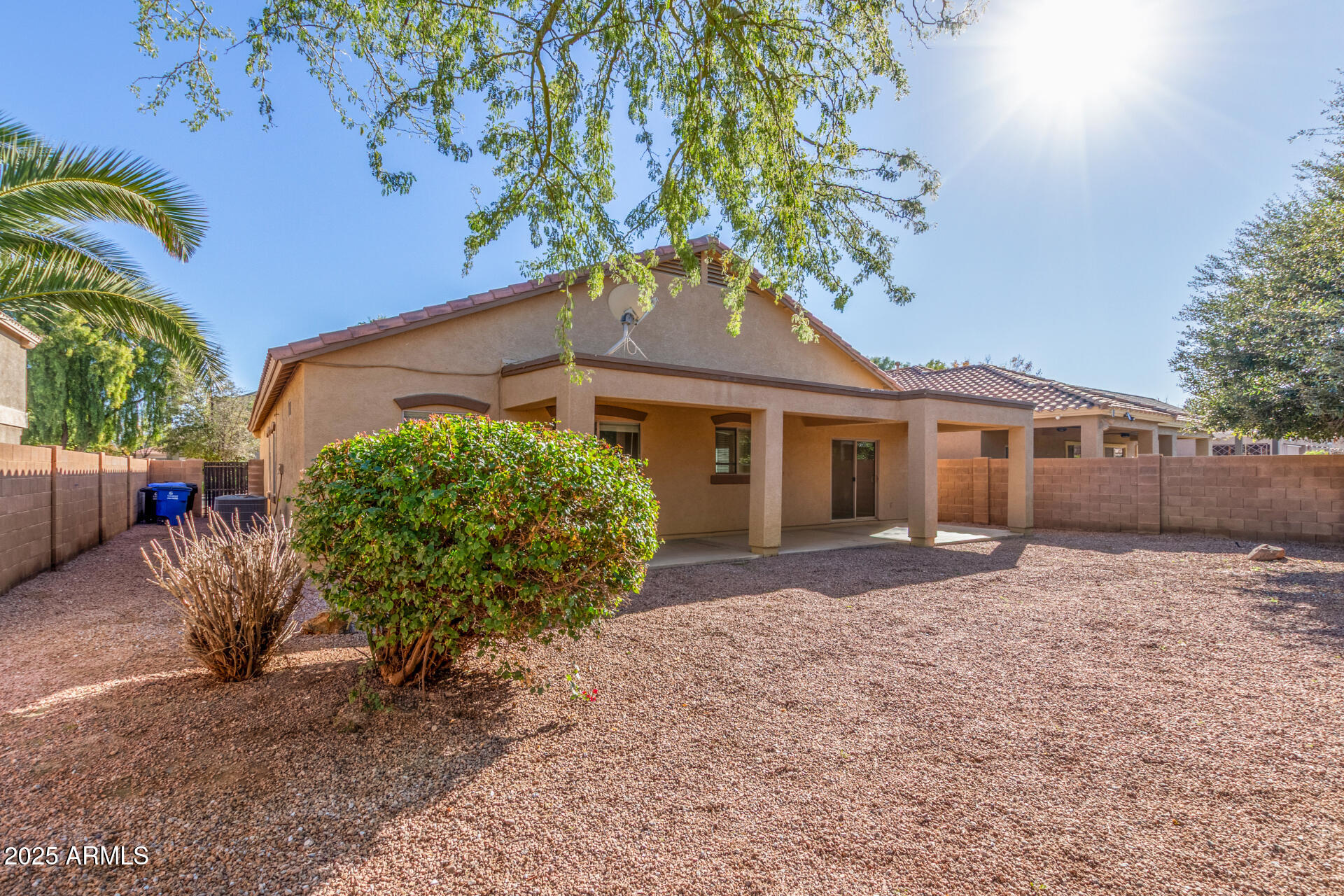 4480 South Marble Street Gilbert, AZ 85297 - Photo 25 of 26 a front view of a house with garden