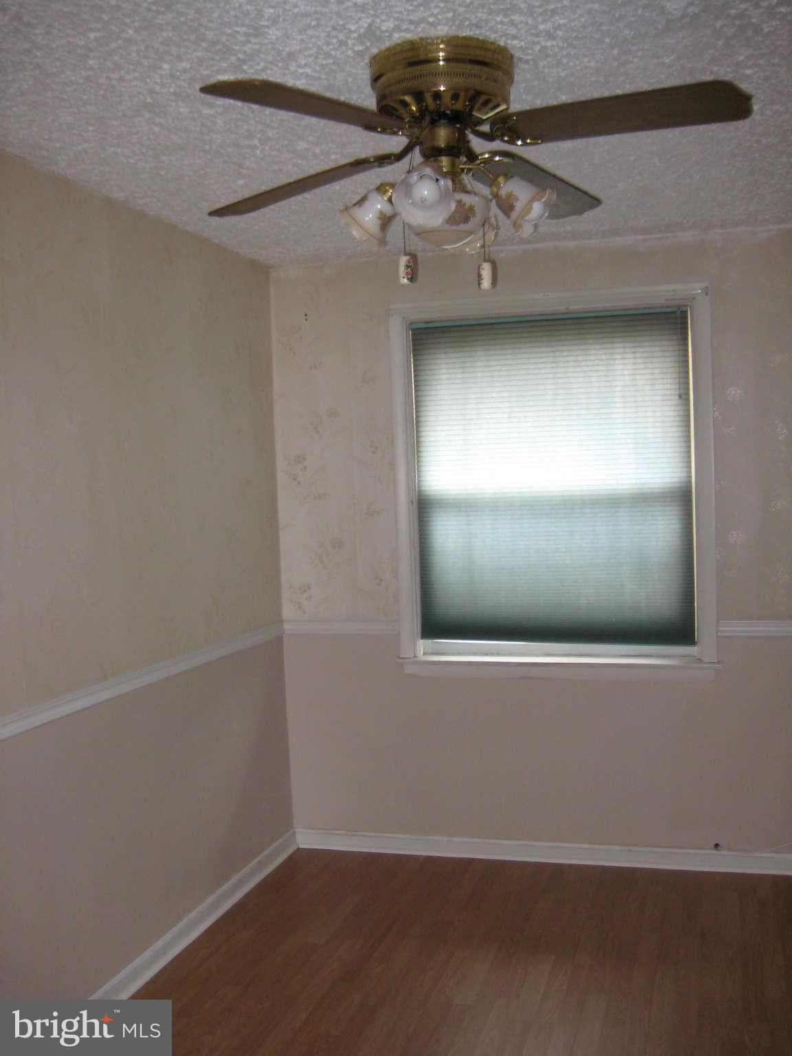 2059 Jasmine Road Baltimore, MD 21222 - Photo 3 of 13 Interior (General)