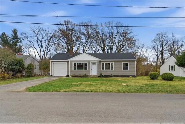 $475,000 | 63 Indian Road, East Providence, RI 02915