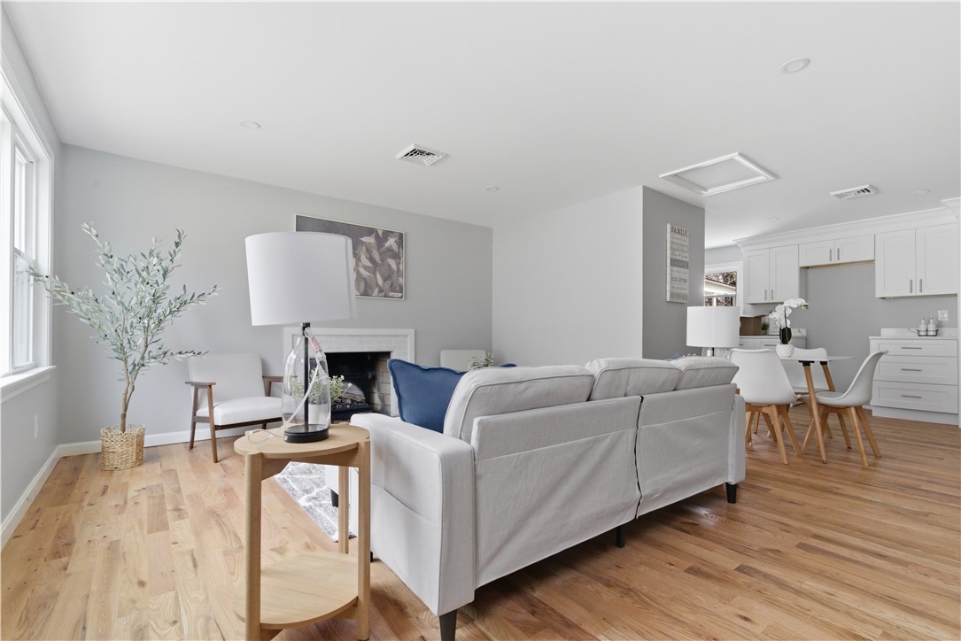 63 Indian Road East Providence, RI 02915 - Photo 7 of 22