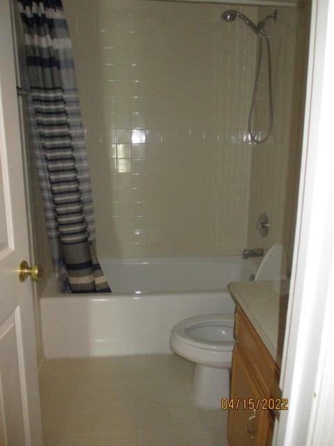 4312 Old Macon Road, Unit 29 Columbus, GA 31907 - Photo 20 of 34 a bathroom with a toilet and a shower