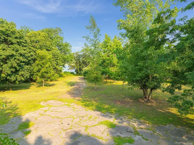 a view of an ocean view