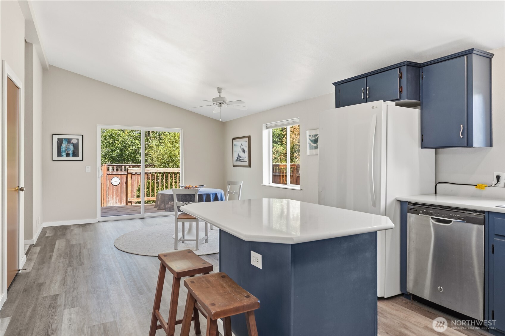 2364 Highland Loop Port Townsend, WA 98368 - Photo 7 of 31