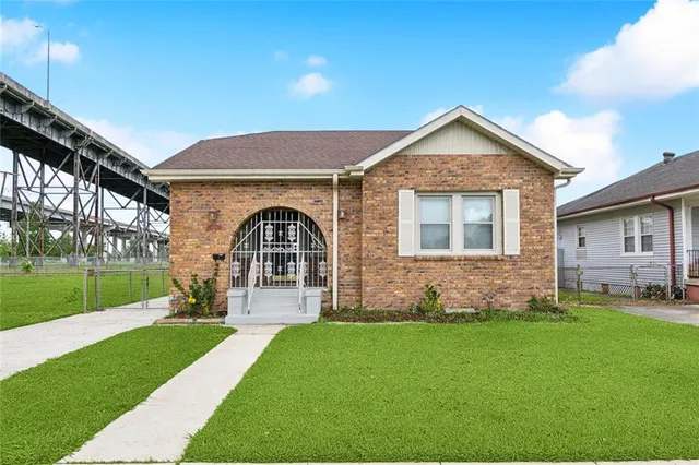 $289,000 | 1820 Bodenger Boulevard, New Orleans, LA 70114