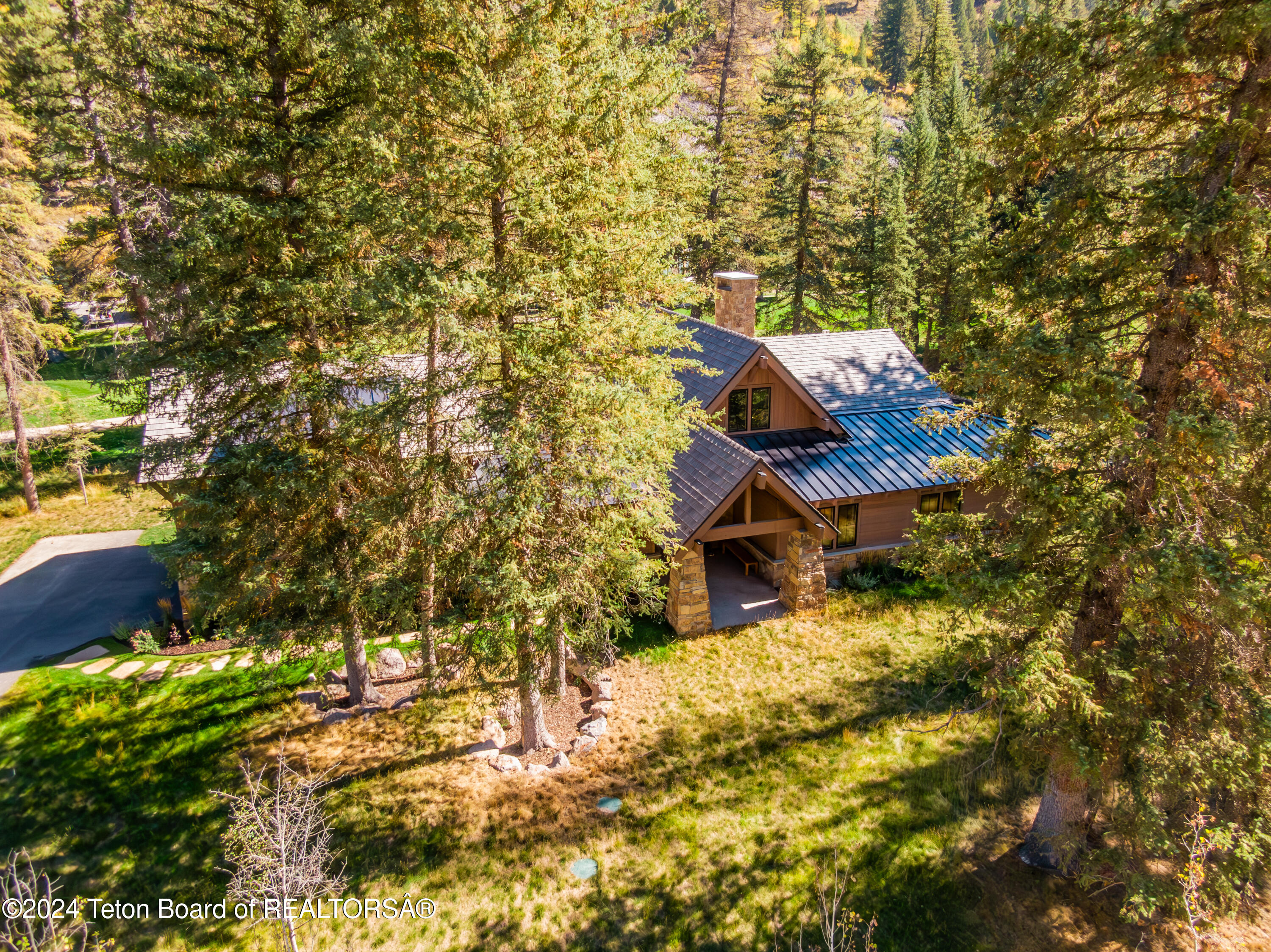 15480 Wagon Road Jackson, WY 83001 - Photo 21 of 59 Exterior From Wagon Road