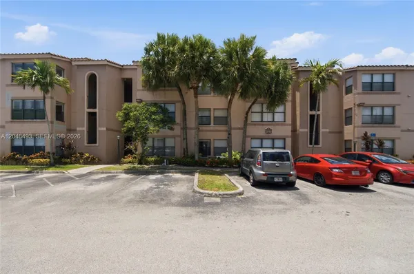 $205,000 | 2846 South University Drive, Unit 4104, Davie, FL 33328