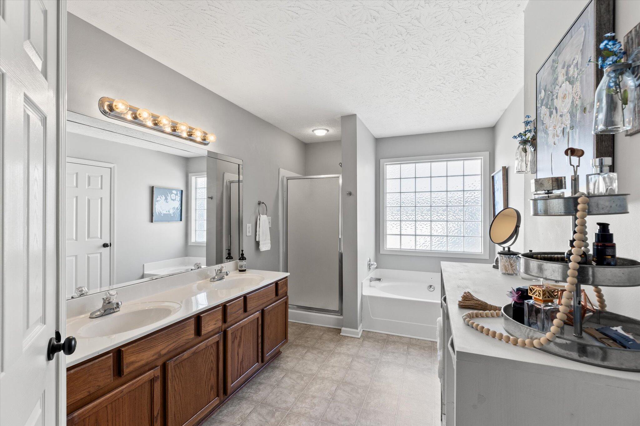 2137 Shaker Run Road Lexington, KY 40509 - Photo 23 of 35 24-6M3A0247