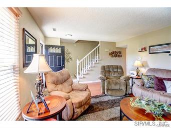 33 Station West Waterloo, IL 62298 - Photo 6 of 24 Gallery Image 6