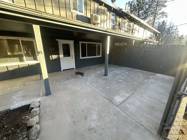 $1,500 | 26345 Highway 243, Unit G, Idyllwild, CA 92549