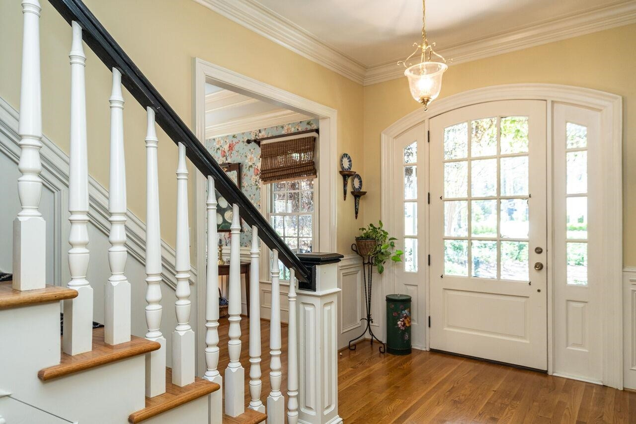 1809 Banbury Road Raleigh, NC 27608 - Photo 3 of 50 Photo 3
