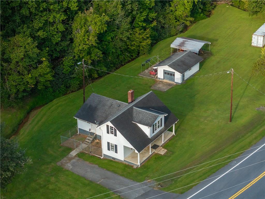 4273 Geer Highway Cleveland, SC 29635 - Photo 3 of 15