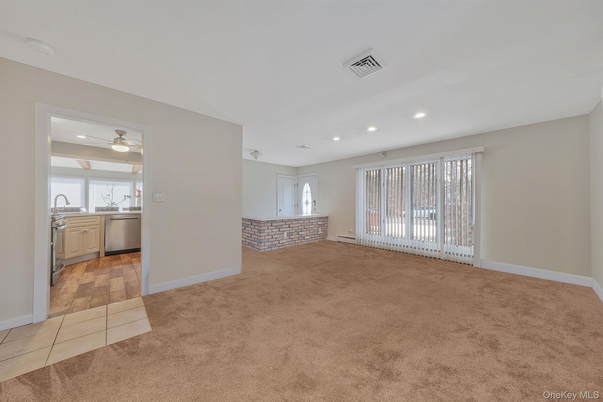 35 Strafford Street Mastic, NY 11950 - Photo 21 of 39