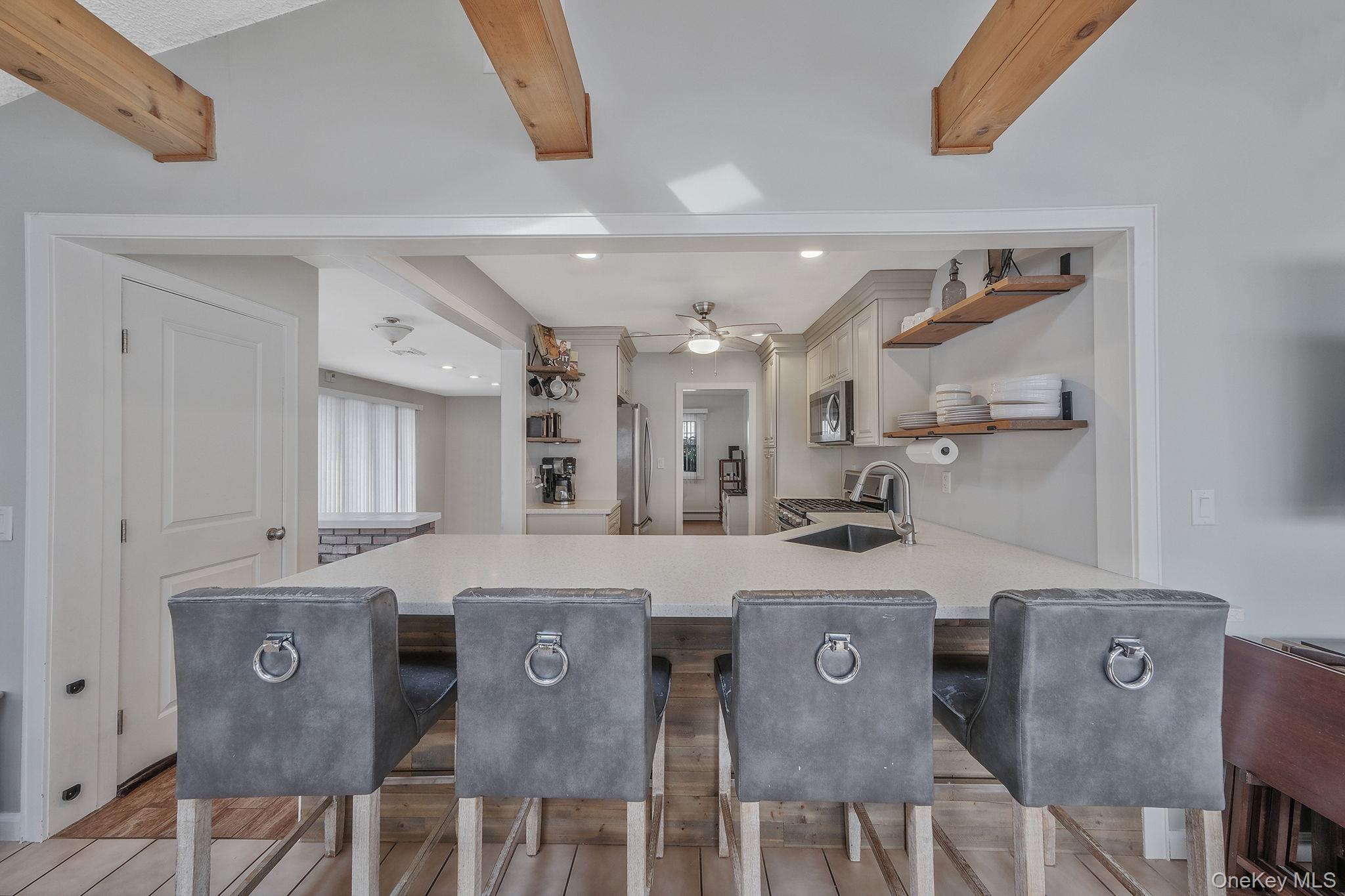 35 Strafford Street Mastic, NY 11950 - Photo 9 of 39