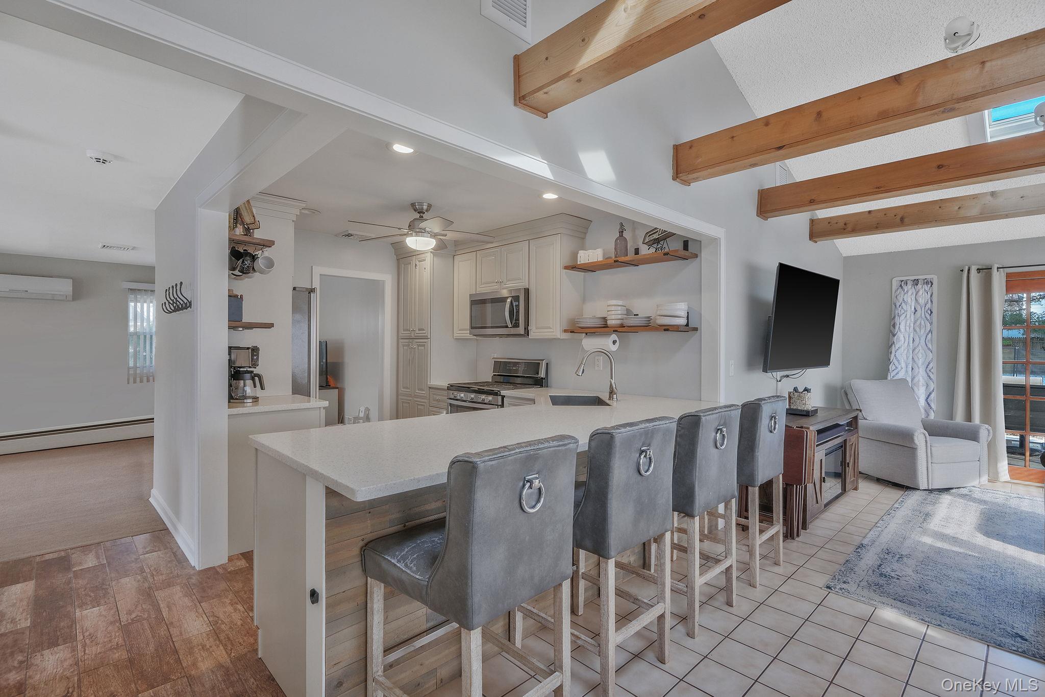 35 Strafford Street Mastic, NY 11950 - Photo 10 of 39