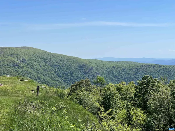 $389,000 | 1808 Highridge Court, Roseland, VA 22967