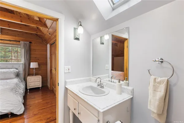$4,000 | 380 Private Road, Southold, NY 11971
