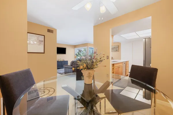 $255,000 | 1552 South Camino Real, Unit 333, Palm Springs, CA 92264