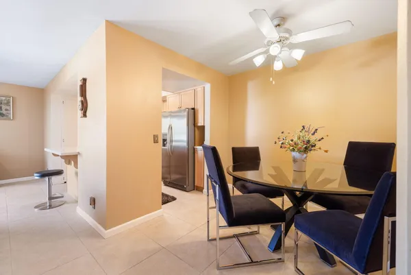 $255,000 | 1552 South Camino Real, Unit 333, Palm Springs, CA 92264
