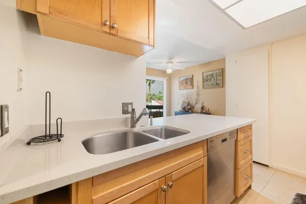 $255,000 | 1552 South Camino Real, Unit 333, Palm Springs, CA 92264