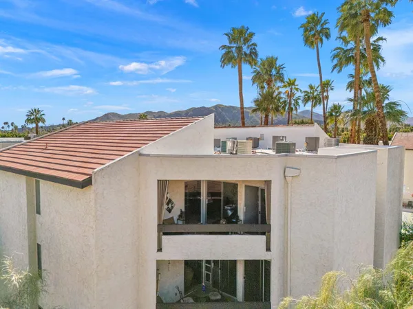 $255,000 | 1552 South Camino Real, Unit 333, Palm Springs, CA 92264