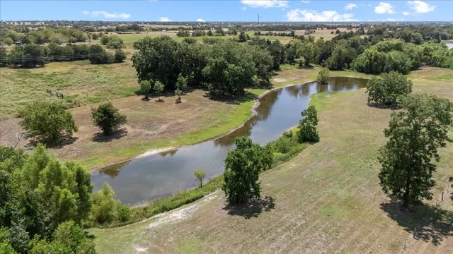 $995,000 | 7835 Berger Road, Schulenburg, TX 78956