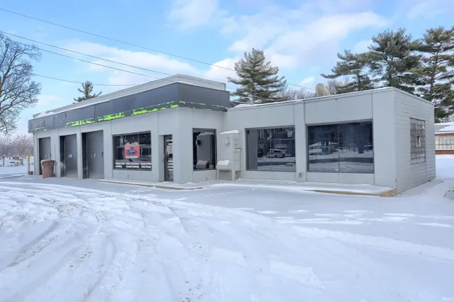 $269,900 | 413 North Main Street, North Webster, IN 46555