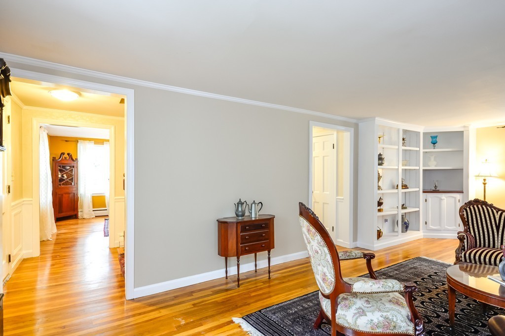 11 Glen Road Topsfield, MA 01983 - Photo 15 of 27 Gallery Image 15