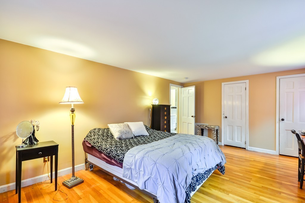 11 Glen Road Topsfield, MA 01983 - Photo 17 of 27 Gallery Image 17