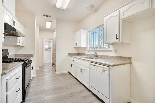 $350,000 | 2061 Seventh Street, Fresno, CA 93702