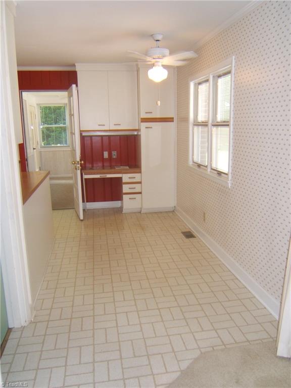 1418 Capri Road Southwest Winston-Salem, NC 27103 - Photo 12 of 30 Gallery Image 12