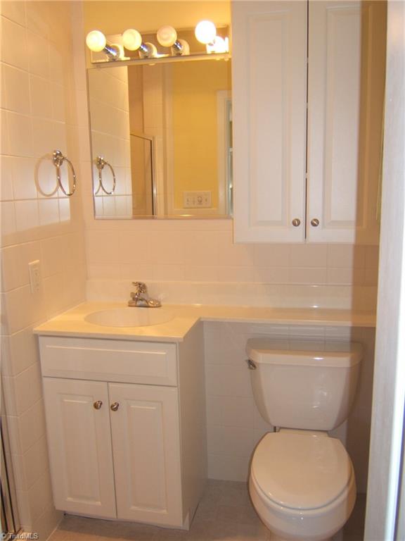 1418 Capri Road Southwest Winston-Salem, NC 27103 - Photo 16 of 30 Gallery Image 16