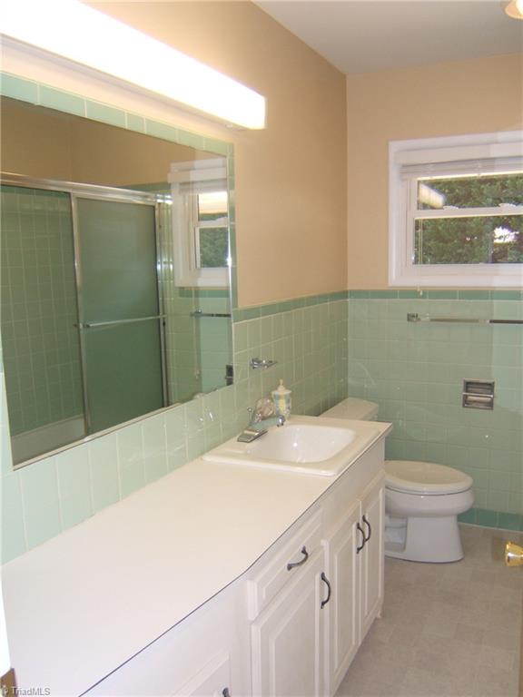 1418 Capri Road Southwest Winston-Salem, NC 27103 - Photo 20 of 30 Gallery Image 20