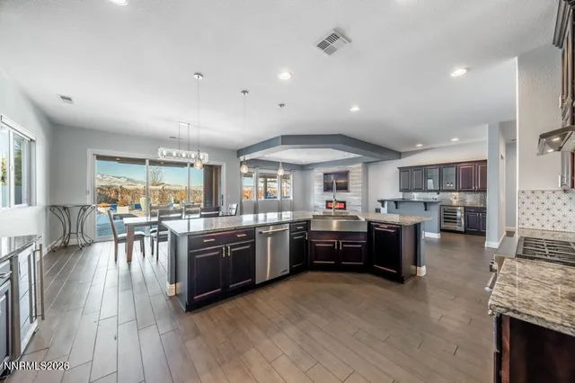 $1,099,980 | 10005 Ellis Park Lane, Reno, NV 89521