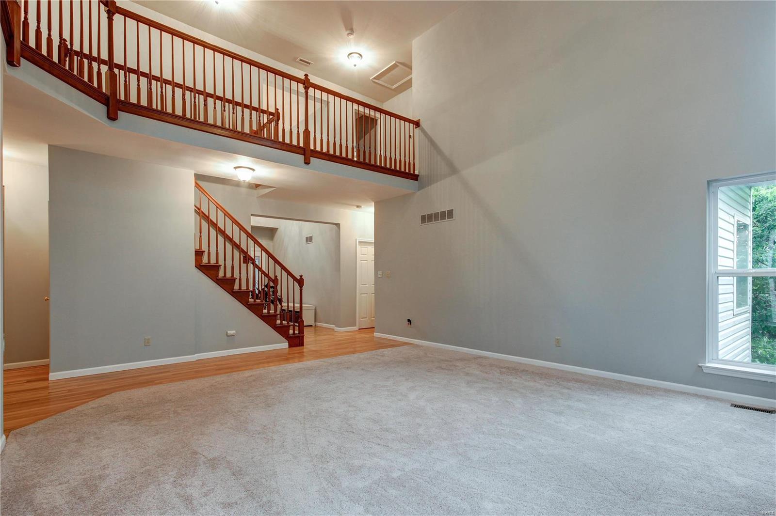 944 Kiefer Ridge Drive Ballwin, MO 63021 - Photo 16 of 54 Gallery Image 16