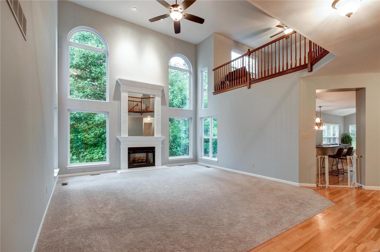 944 Kiefer Ridge Drive Ballwin, MO 63021 - Photo 10 of 54 Gallery Image 10