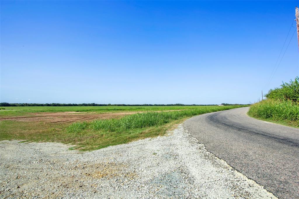99-ac Buck Creek Road Tioga, TX 76271 - Photo 8 of 12 a view of a field with an ocean
