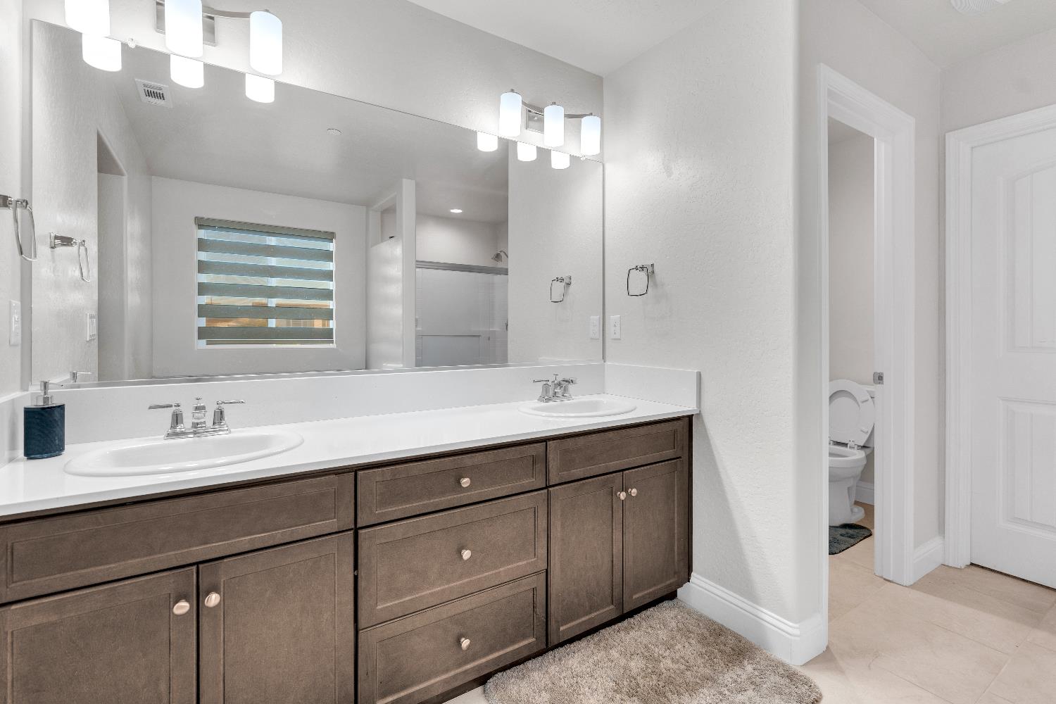 6466 West Richert Avenue Fresno, CA 93723 - Photo 17 of 34