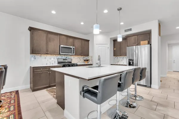 $519,000 | 6466 West Richert Avenue, Fresno, CA 93723