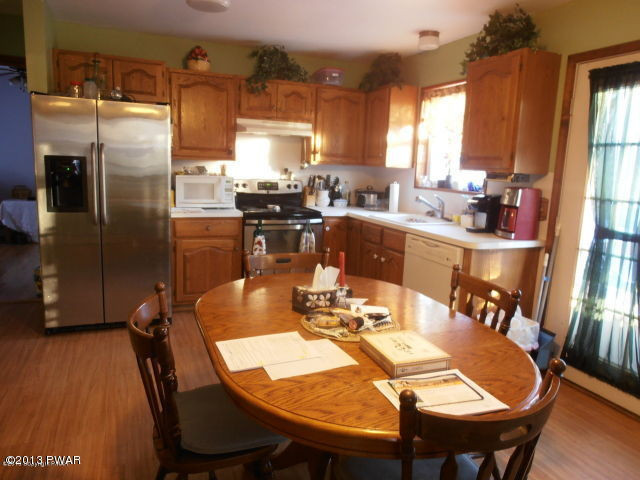 8 Dancing Ridge Road East Stroudsburg, PA 18302 - Photo 4 of 18