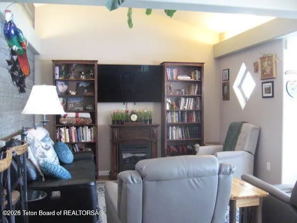 $649,000 | 309 Spruce Street, Pinedale, WY 82941