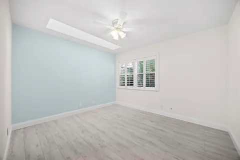 $1,080,000 | 122 Eagleton Lane, Palm Beach Gardens, FL 33418