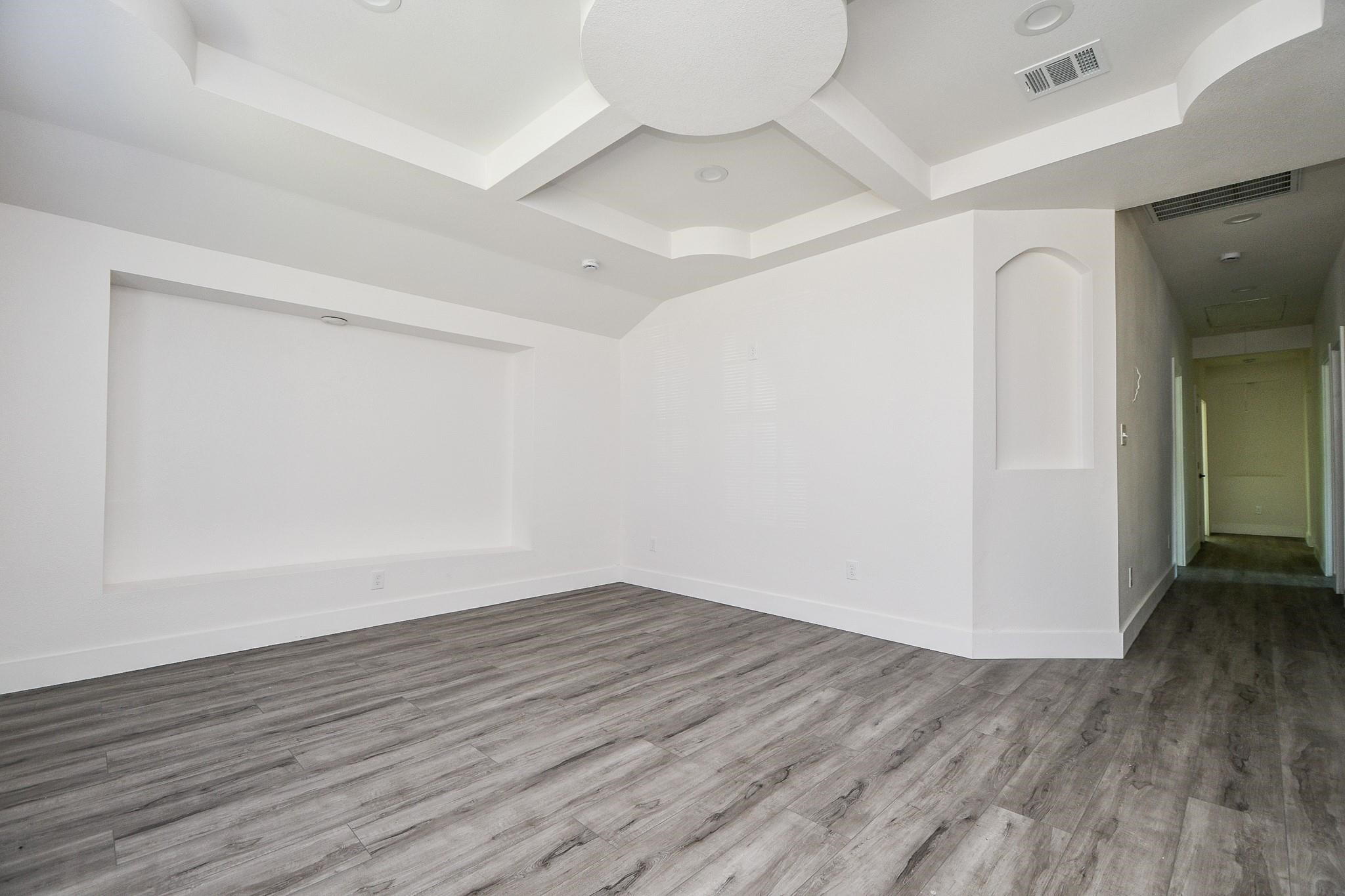 5030 Rapido Road Houston, TX 77033 - Photo 9 of 13