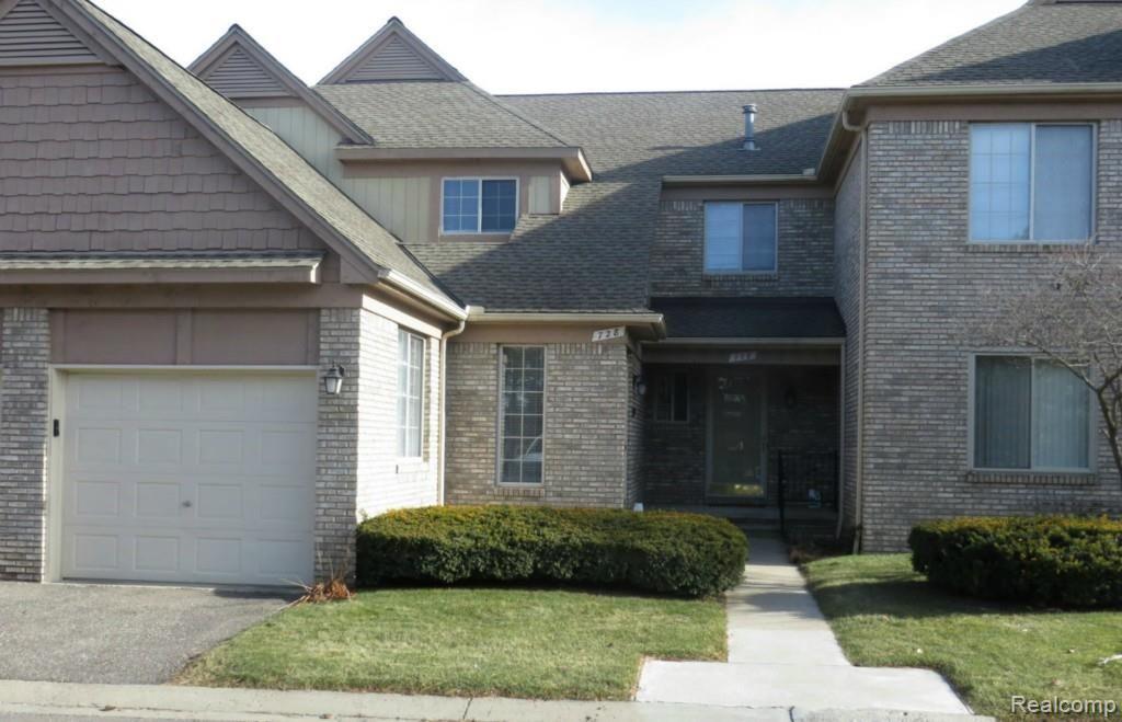 708 South Milford Road, Unit 2 Milford, MI 48381 - Photo 1 of 18