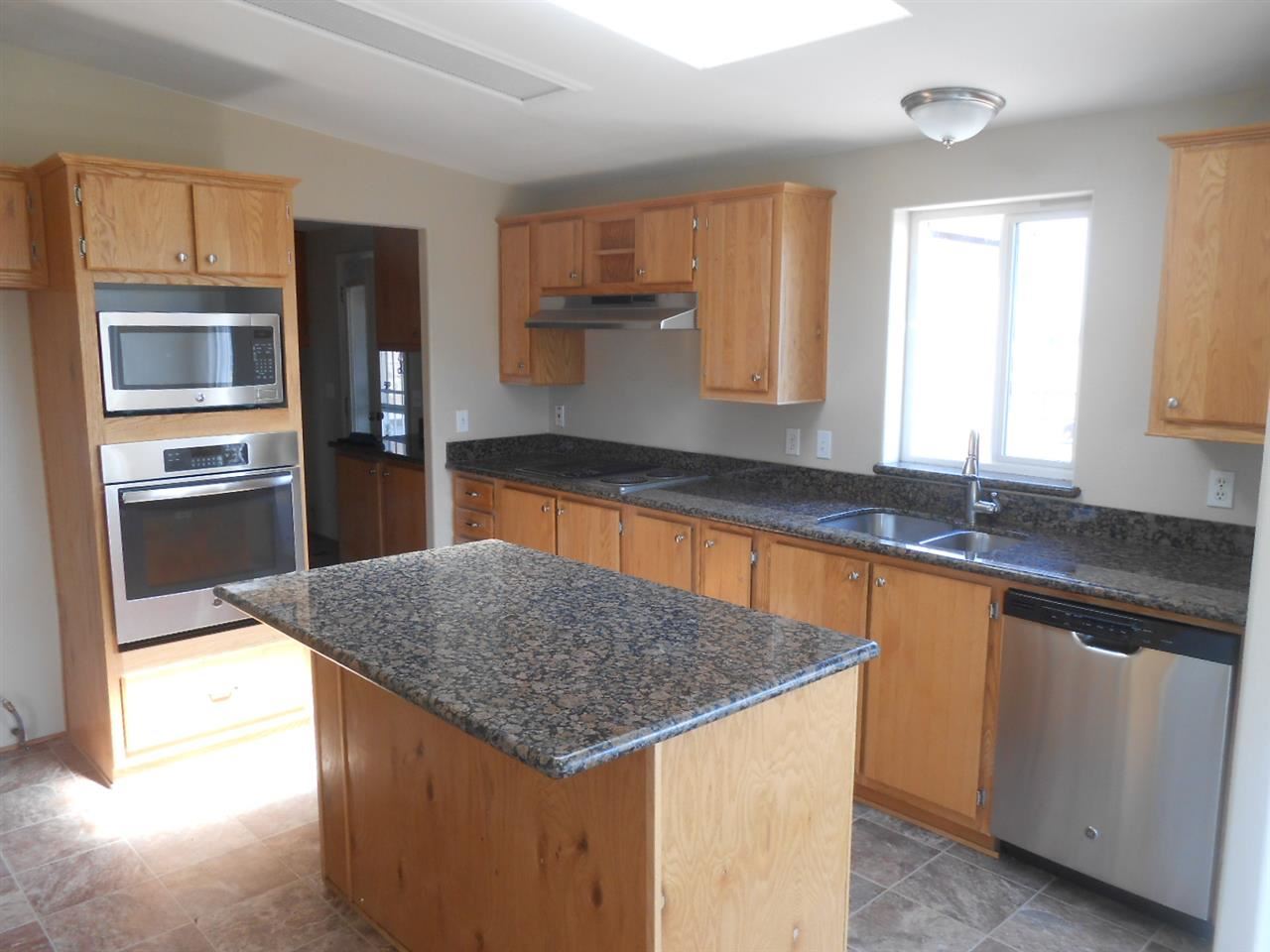 26420 North Sherman Road Deer Park, WA 99006 - Photo 3 of 17 Gallery Image 3